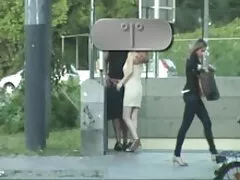 لعنتی و تقدیر زرق و برق عکس های سکسی کس کون دار روی صورت بلوند